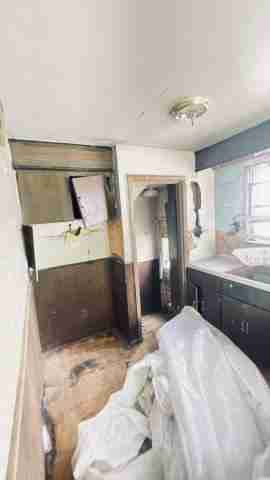 14680 Troester (15).jpg